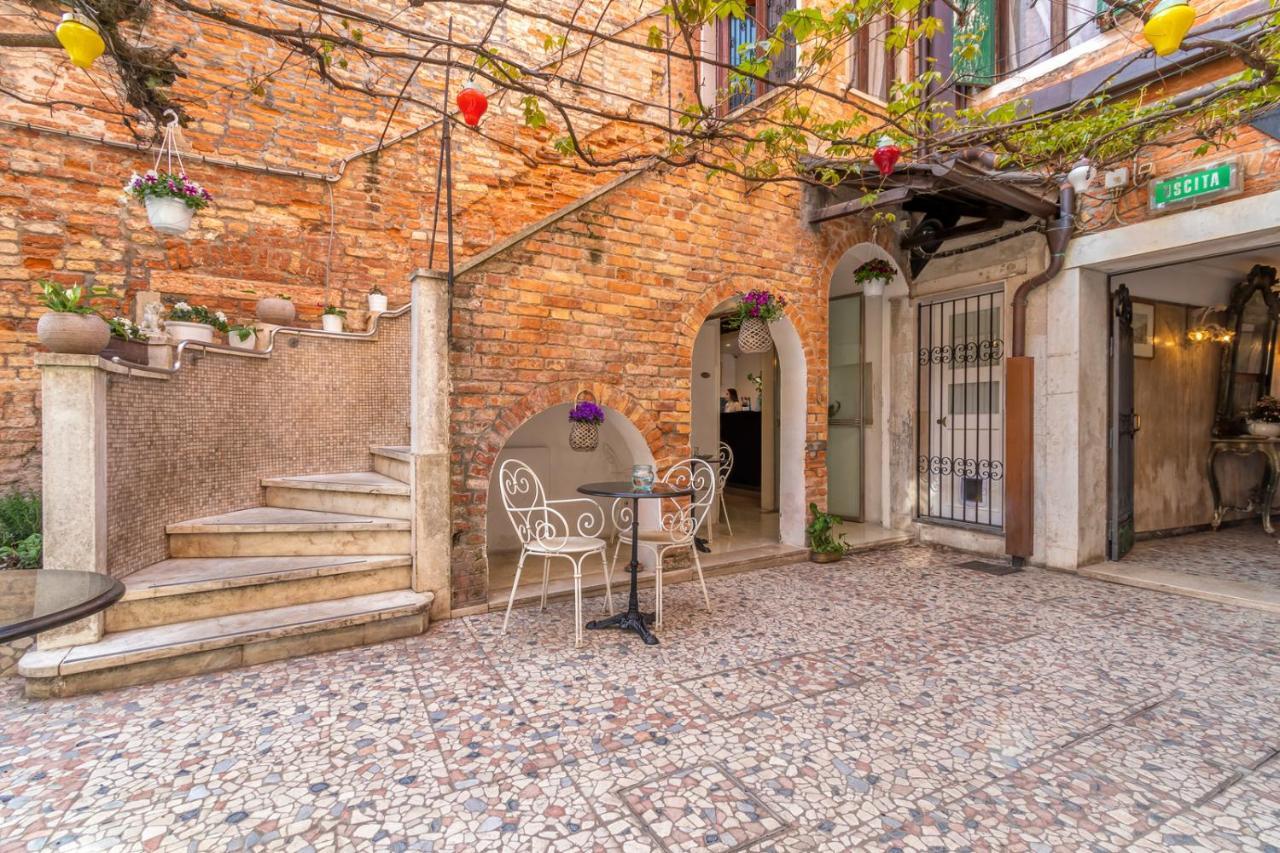 Hotel Casa Boccassini Veneţia Exterior foto