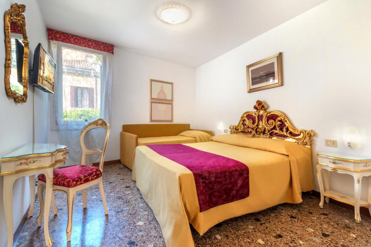 Hotel Casa Boccassini Veneţia Exterior foto