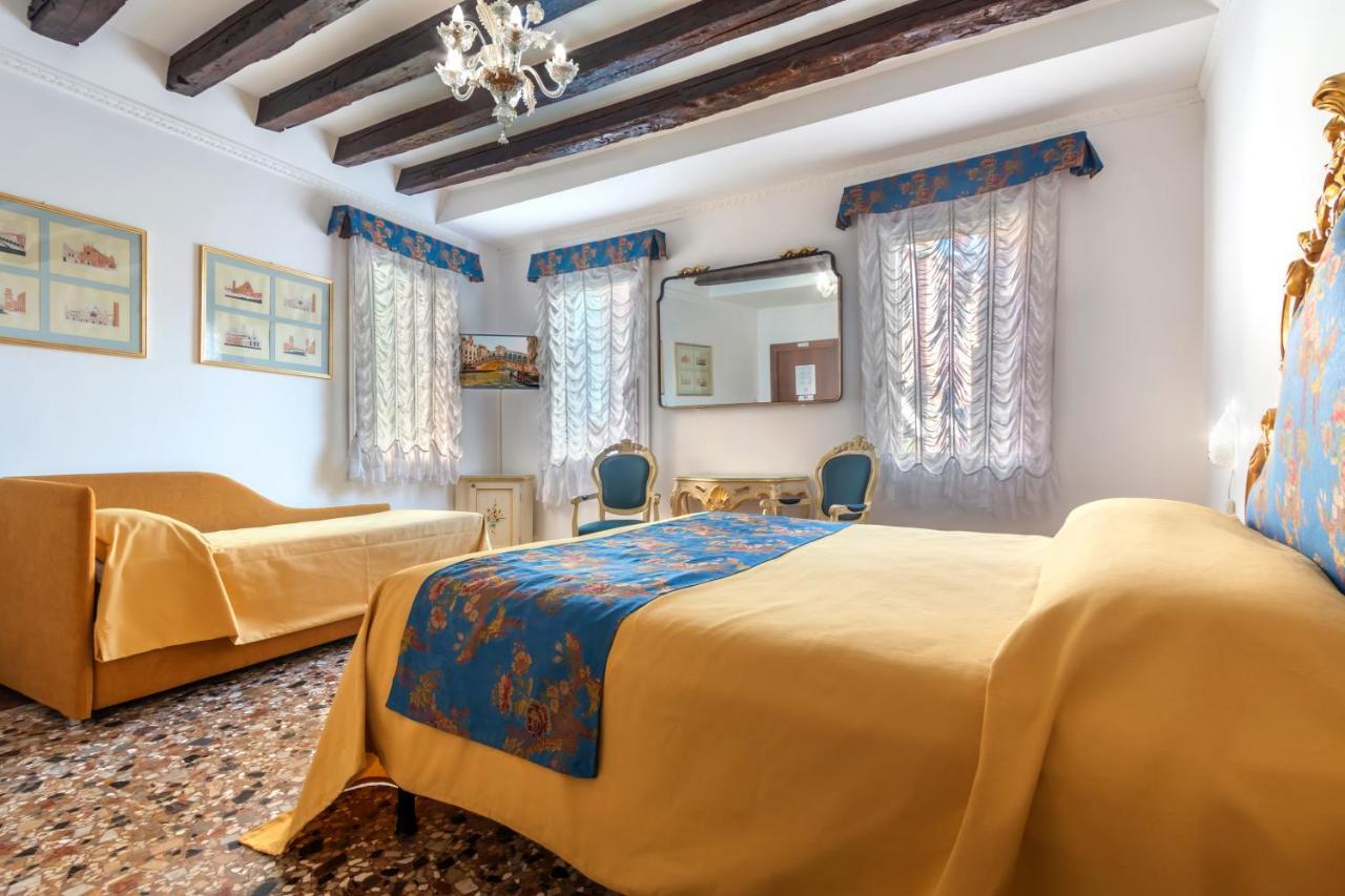 Hotel Casa Boccassini Veneţia Exterior foto